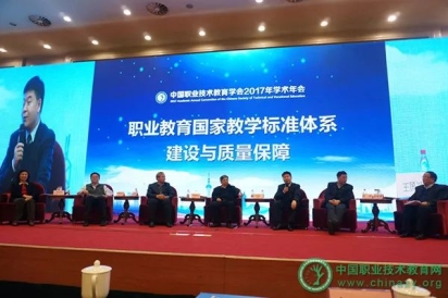 http://mmbiz.qpic.cn/mmbiz_jpg/micxsCYdRywn2uBvLdYY9ibjqZtShURYgWKKWe48mfSdPWAVhe1DmnKu38U44HmF6H64j6avyu3zbRNVuDlwicgEg/640?wx_fmt=jpeg&wxfrom=5&wx_lazy=1